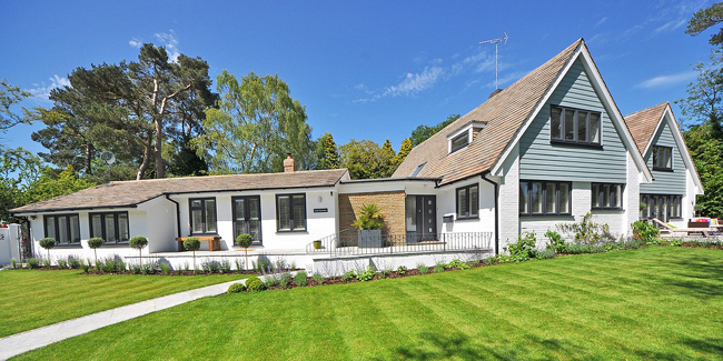 découvrez comment camille, sage-femme à nantes, gère un revenu net mensuel de 2 650 €, optimisant ses finances et sa carrière.